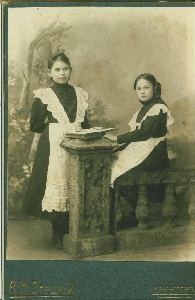 Ателье владельца фотографического заведения А. Н. Осецкого находилось на 1-й Солдатской в доме 4.