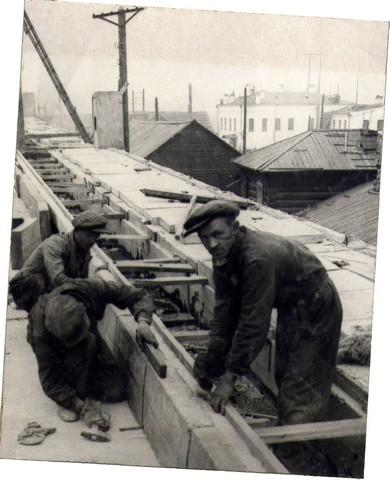 Установка бордюрных камней. Сентябрь 1936г.
