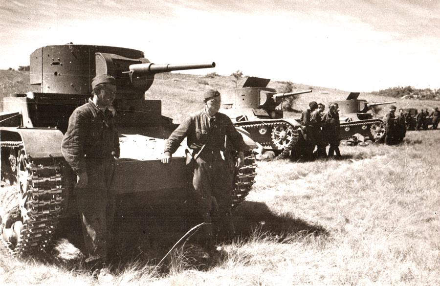 Танкисты перед боем