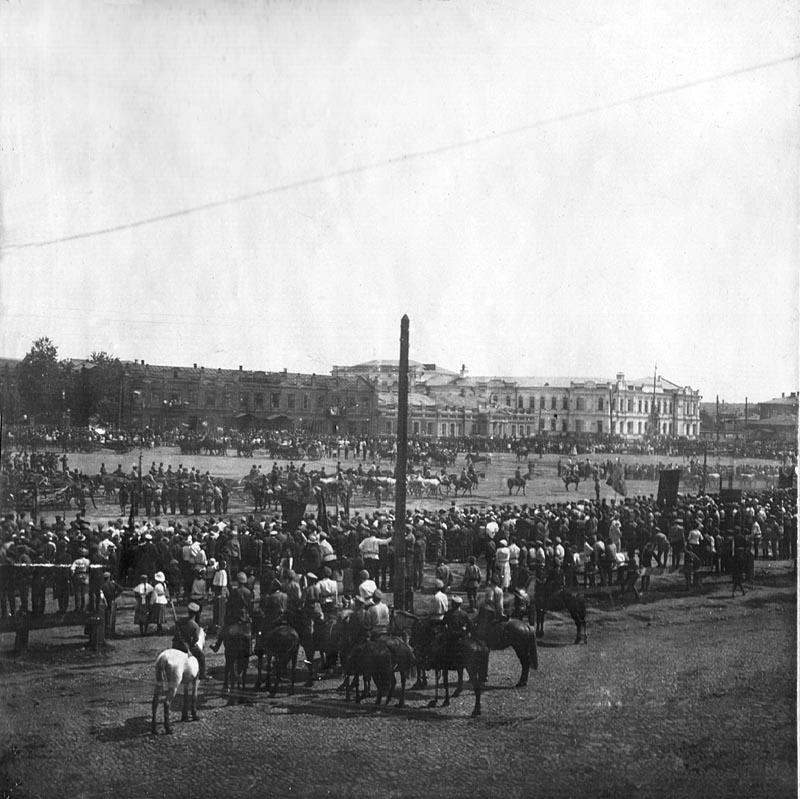 Тихвинская площадь 1918