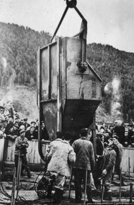 Строительство Красноярской ГЭС, возведение плотины. Август 1961