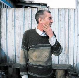 Жителю Балухари Виктору Михайловичу уже и припомнить трудно, кто же приехал из Бейтоново, — никого, кажется, и не осталось