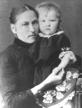 Екатерина Васильевна Шишелова с дочерью Наташей, 1889–1890 г.