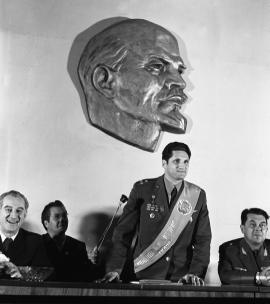 Присуждение звания почетного гражданина Б.В. Волынову