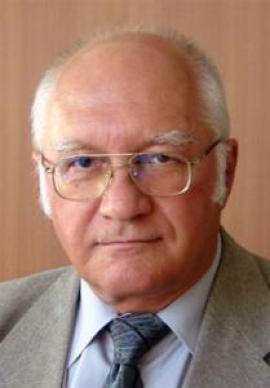 Доктор технических наук, профессор, член-корреспондент РАН