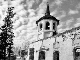 Некогда белокаменная красавица, Сретенская церковь Бельска сейчас выглядит так, как будто пережила авианалет