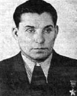 Проявил героизм в боях на Земландском полуострове 14-17 апреля 1945