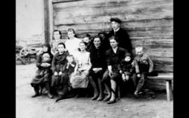 У рода Лоховых большая история