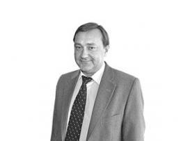 Главный врач  Ивано-Матренинской   больницы  Владимир Новожилов