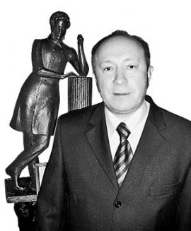 Иркутский историк и декабристовед Евгений Ячменев: "Дом купца Старцева - один из старинных иркутских домов, и это счастье, что он сохранился до начала ХХI столетия"
