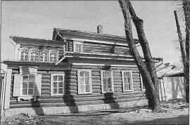 Дом по ул. Грязнова, 11