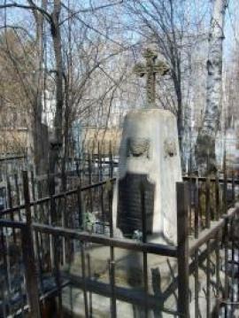 Могила Юшневского А.П. Является памятником истории федерального значения
