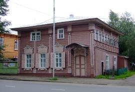Дом Цукасова, где в один из приездов в Иркутск Л. Д. Троцкий зачитал свой доклад, в котором «проводилась мысль о необходимости революционно-политической агитации и централизованной партийной организации»